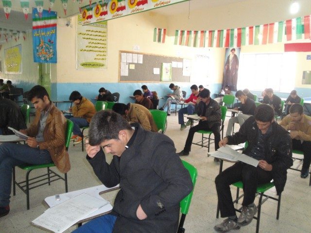 برترین های کانون لنده در آزمون 24 بهمن 93 برترین های کانون لنده در آزمون 24 بهمن 93